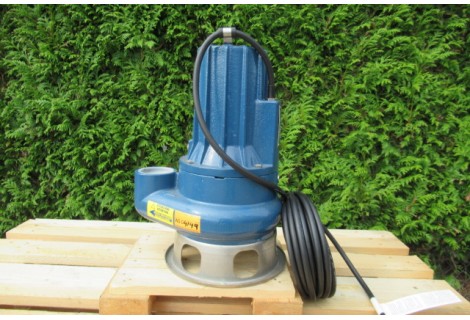 Pedrollo Pump MC 30/50, 3 fase 400 V / 2,2 KW. Unused.